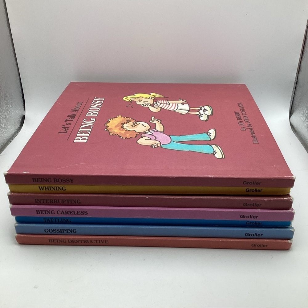 Lot of 6 children’s softcover books